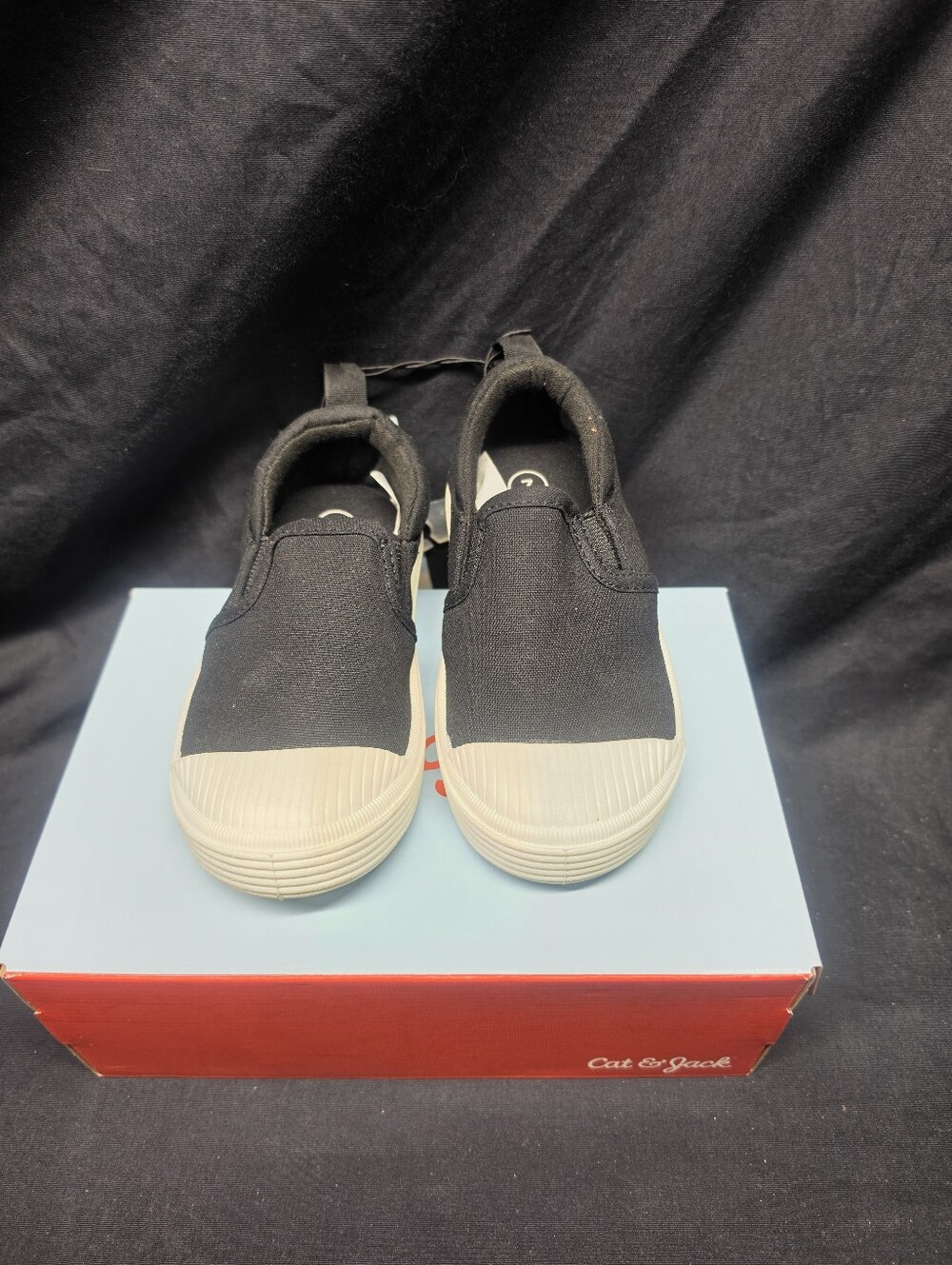 Cat & Jack Hollis Black Slip-On Sneakers Kids Youth Size 7 NWT